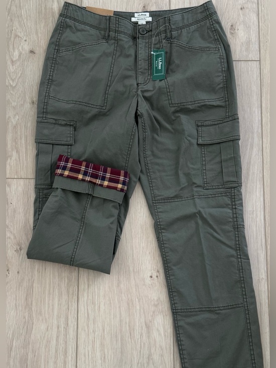 L.L. Bean Pants - L.L.Bean Women’s stretch flannel lined cargo pants dusty olive green New 6 NWT!